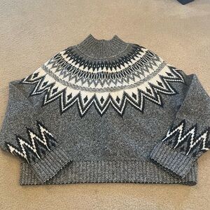 Old Navy Gray and White mock turtle Sweater